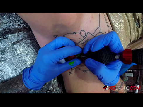 ❤️ Sully Savage oo aad u tattooed ayaa Kintirkeeda ku sawirtay tattoo ️❌  %so.fitorganic.top ❌️